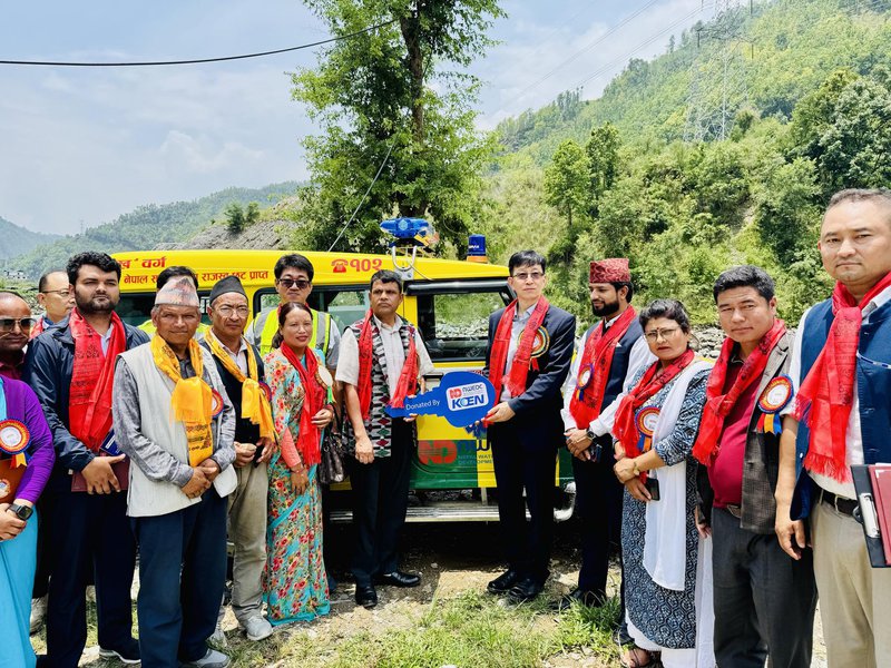 Ambulance Handover Pic 3_Uttargaya.jpg
