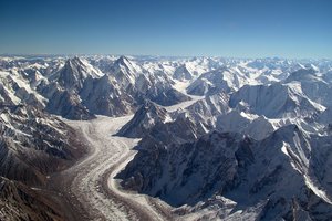 Baltoro_glacier_from_air_Karakoram.jpg