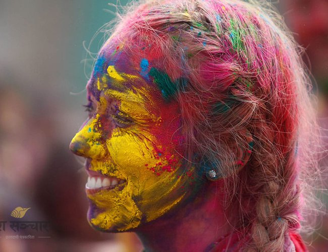 Basantapur_Holi15jpg.jpg