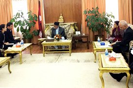 CHINESE DELEGATION: Friendly Visit