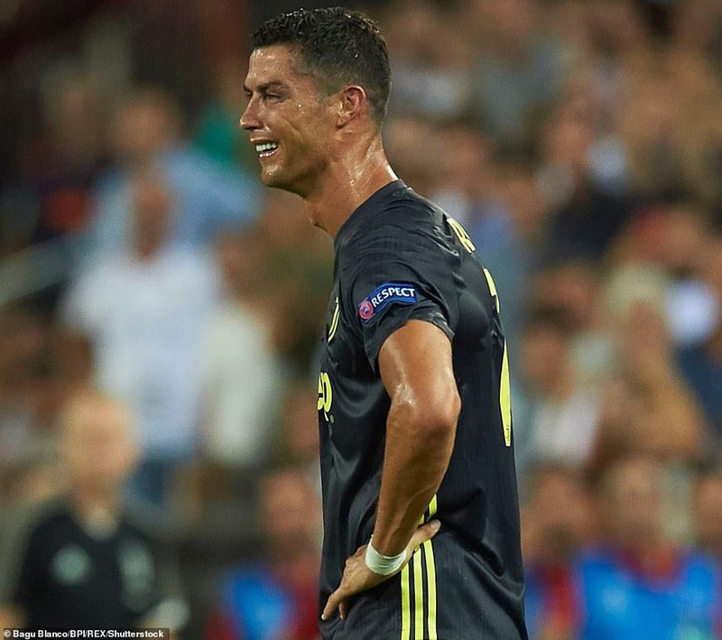 Cristiano-Ronaldo-is-distraught.jpg