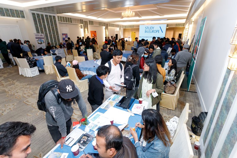 EU edugaion fair 223.jpg