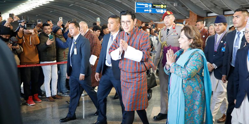 FM and King of Bhutan.jpg