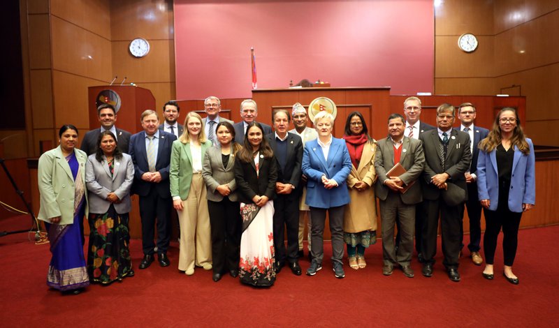 German Group Photo in the National Assembly.JPG