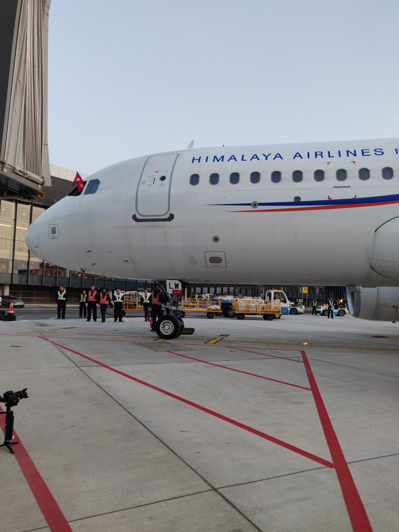 Himalayan Airlines at Beijing.jpg