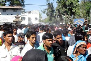 Hundreds Demonstrate In Bara With Body Of Rape Victim