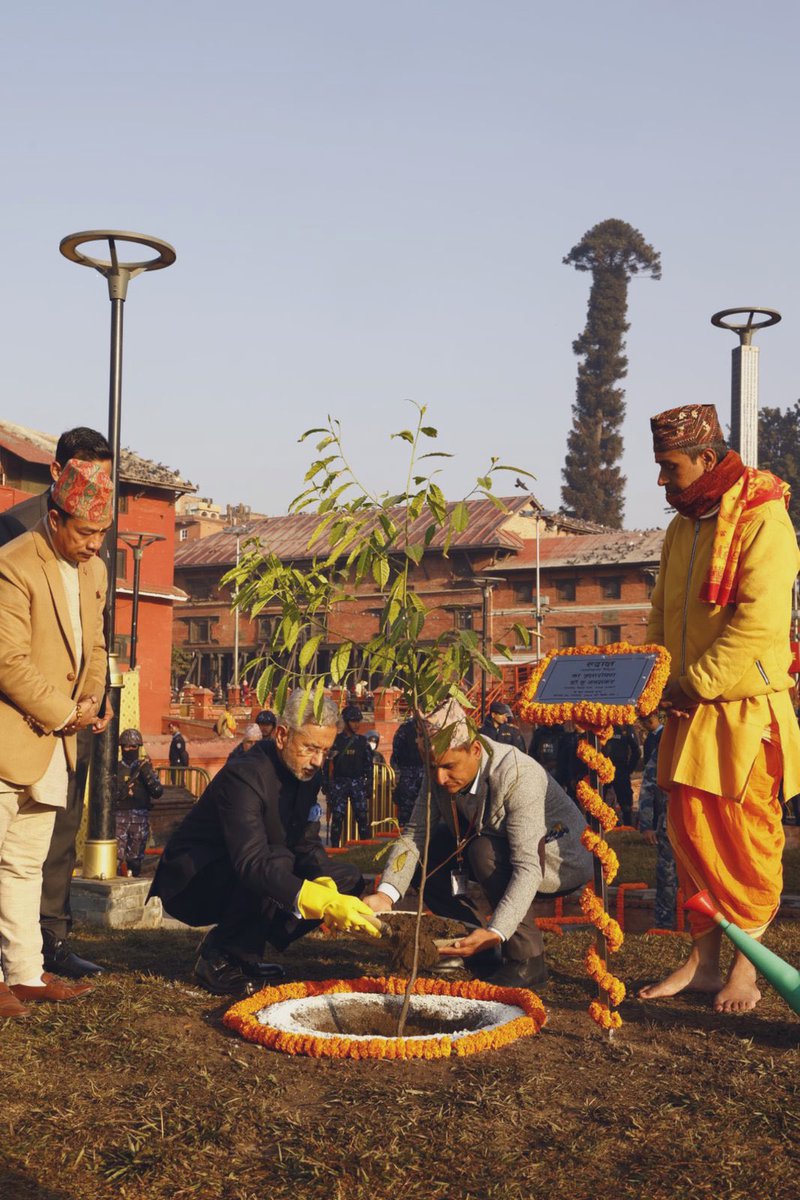 Jai Shanker at Pashupati 1.jpg