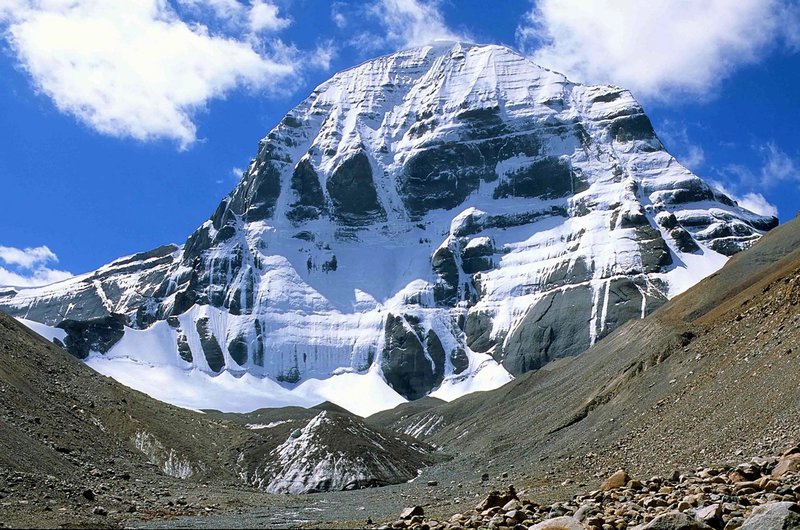 Kailash from North sides.jpg