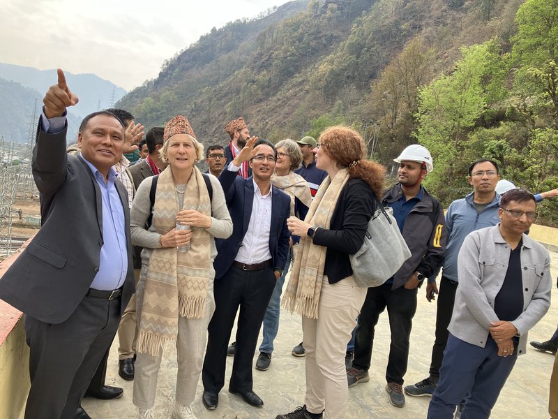 Kul Man Ghising with German team at Chilime hub22.jpg