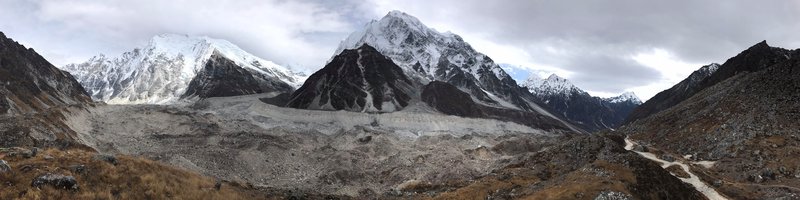 Lang Tang Glacier Photo Austin Lord Face book.jpg