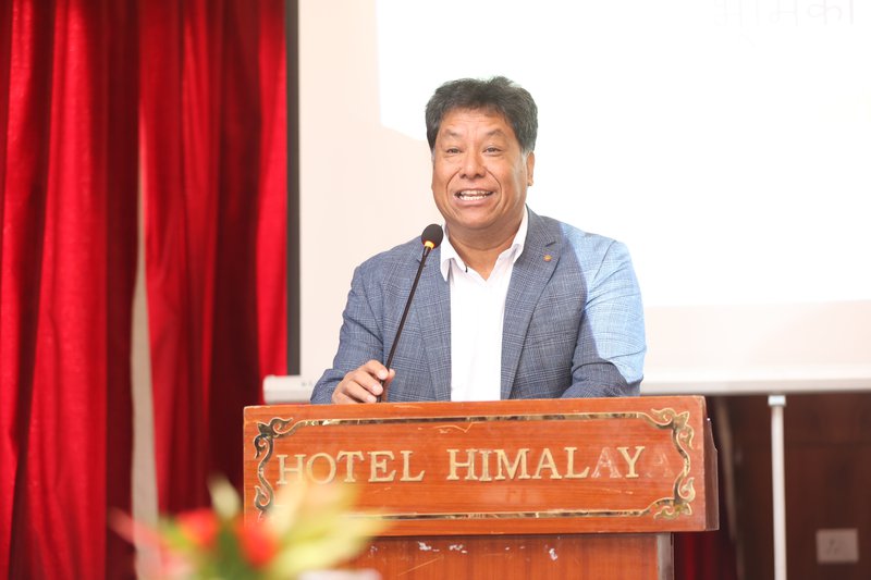 Mohan manandhar at function .JPG