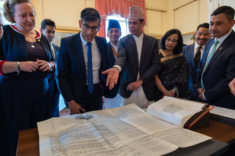 NEPAL-BRITAIN 3.jpg