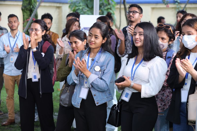 Nepalese students EU award.jpg