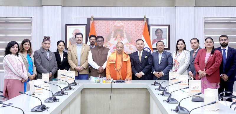 Nepali Parlimanetary delegation in Utter Pradesh India.jpg