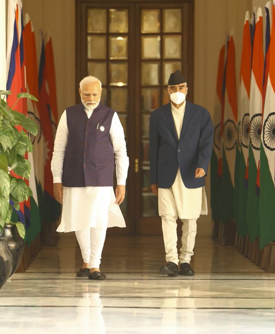 PM Deuba and PM Modi.jpg