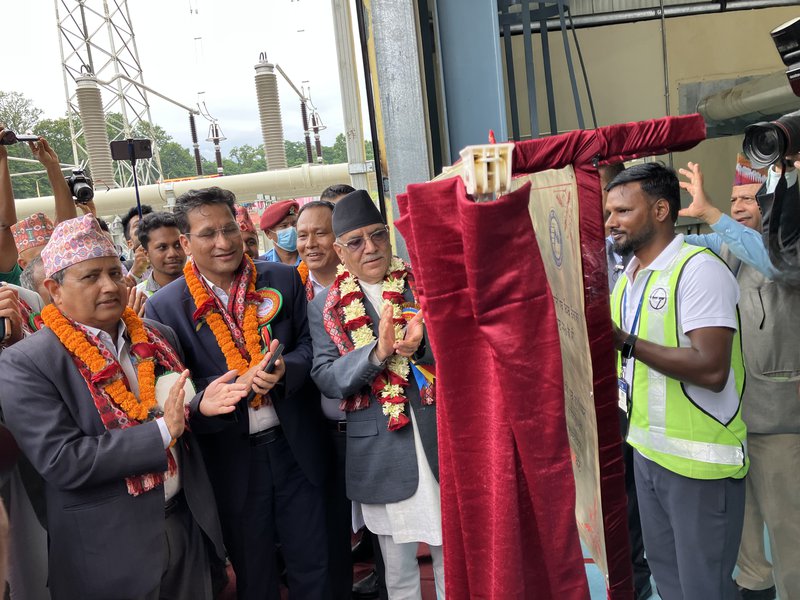 PM Prachanda Bharatpur inaugu.jpg