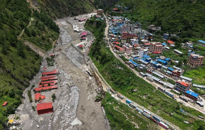 RASUWAGADHI FLOOD 4.jpg