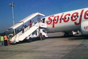 SpiceJet commences its inaugural flight between Kathmandu-Bagdogra-Kolkata.