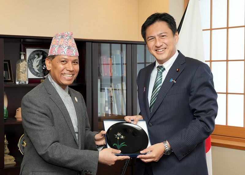 Takei_Shunsukeeee and Nepali ambasador.jpg