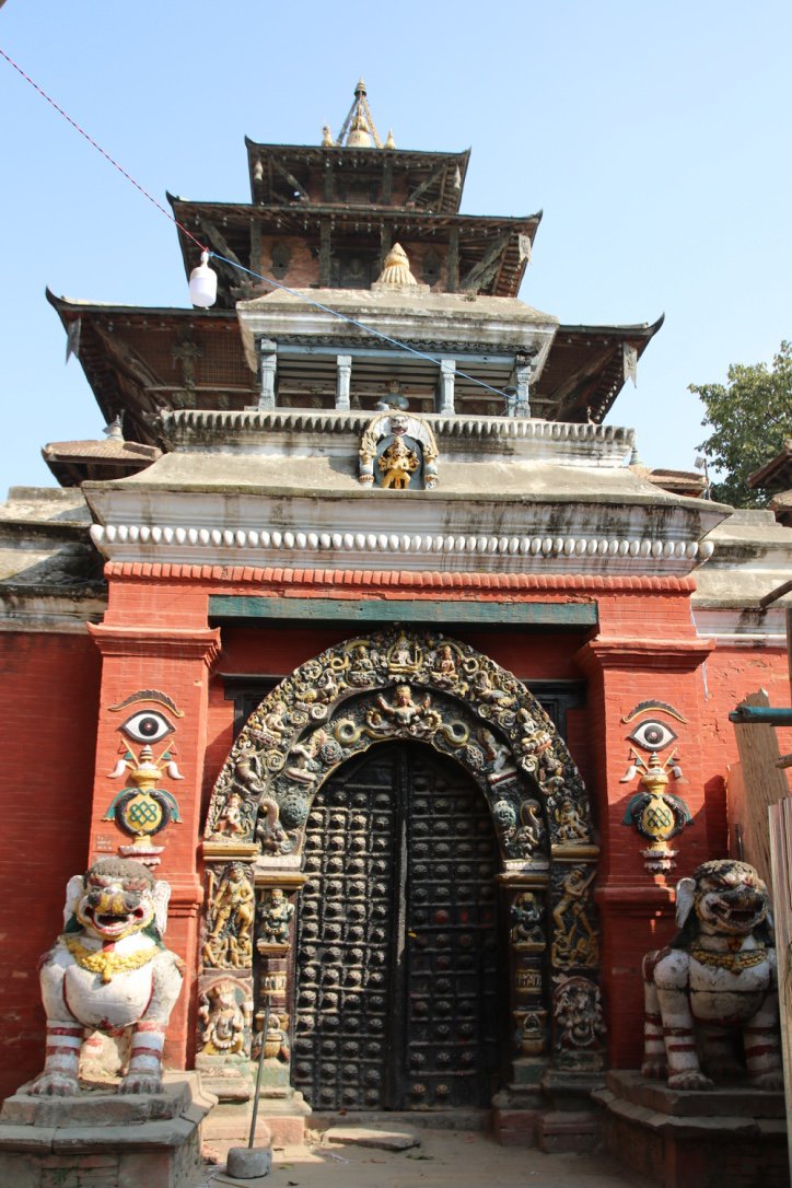 Taleju Temple 1.jpg