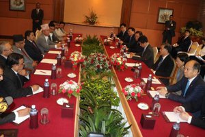 Vice-Premier-Wang-Yang-with-Pushpa-Kamal-Dahal - Copy.jpg