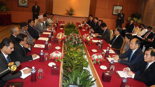 Vice-Premier-Wang-Yang-with-Pushpa-Kamal-Dahal (1).jpg