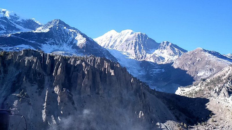 annapurna-mountain-range.jpg