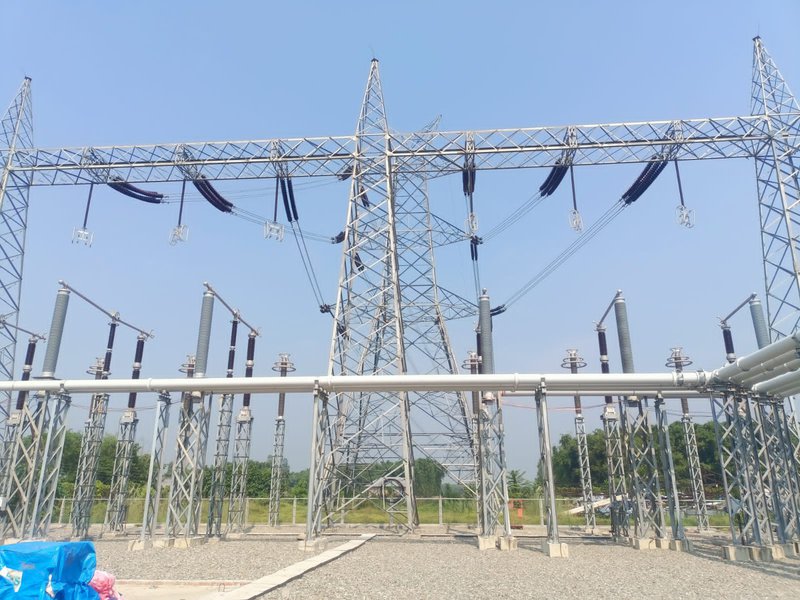 inaruwa Tansmission line charged 6.JPG