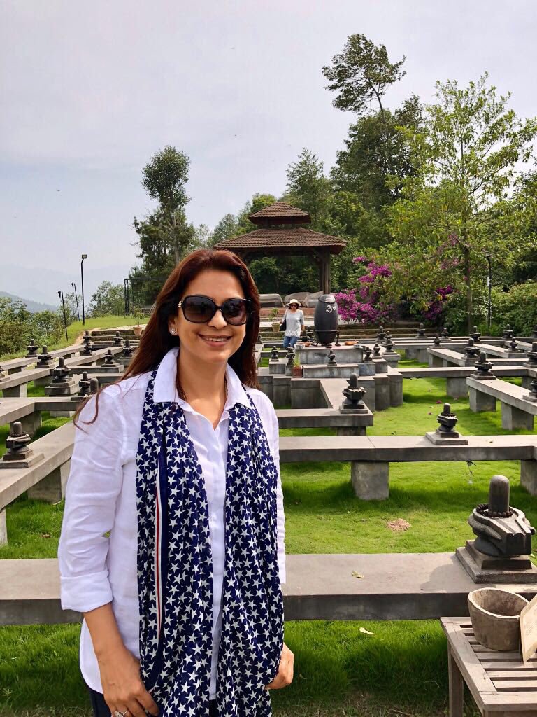 julie chhawala.jpg