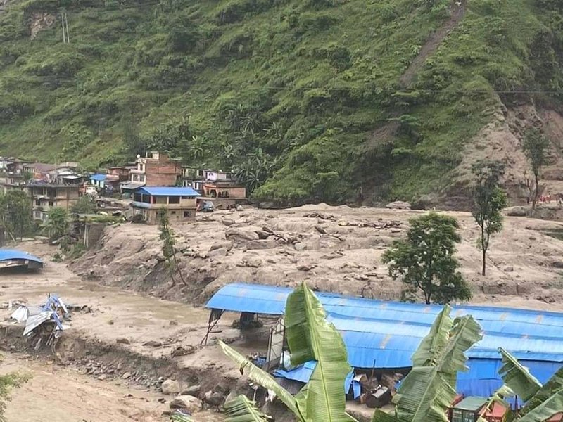 landslide-sindhuopalchook-3.jpg