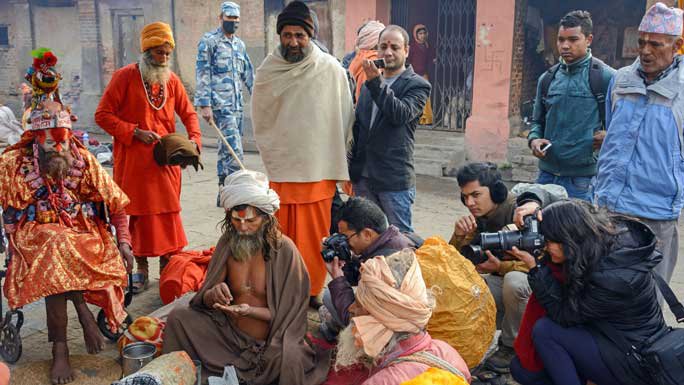 mahashivaratri2_sm_pilgrims.jpg