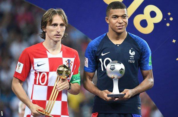 modric_mbappe.jpg