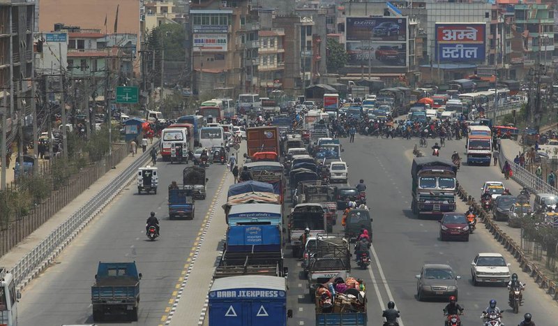 ring-road-trafic-jam-kathmandu-3.jpg