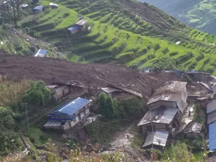 sindhupalchok-pahiro.jpg